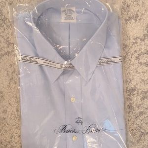 Brooks Brothers dress shirt size 18-35 fitted